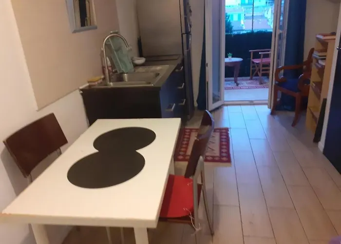 Appartement Calme Avec Terrasse
